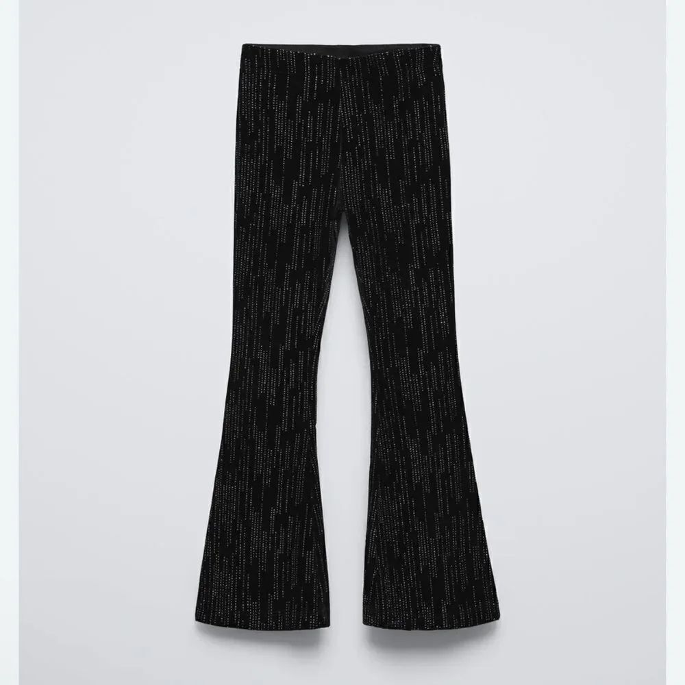 Zara Black Shiny Flare Stretchy Black Leggings/Pants(Size 11-12 yrs)